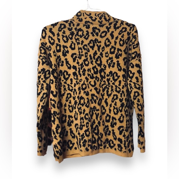 Philosophy Republic Clothing Mock Neck Leopard Print Oversized Sweater Medium - Picture 2 of 6